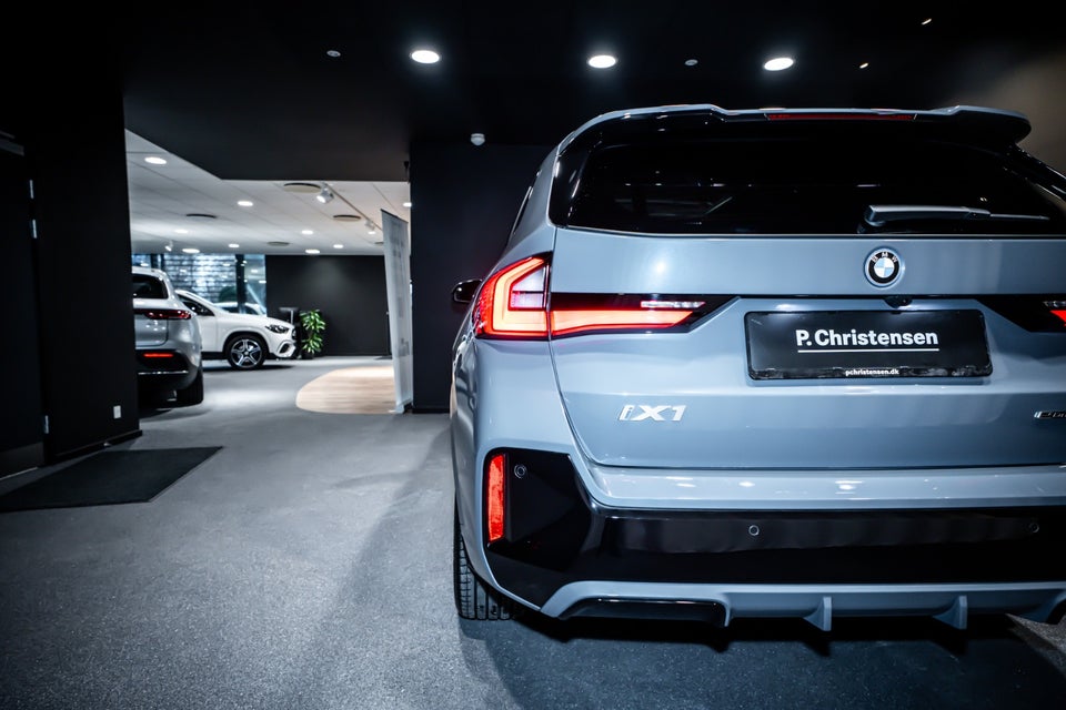 BMW iX1 eDrive20 M-Sport 5d