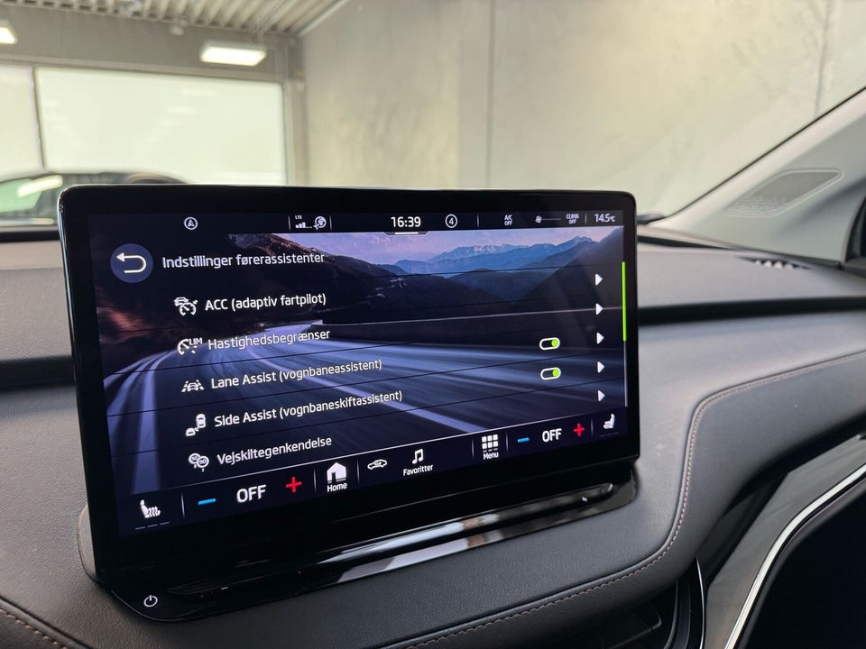 Skoda Enyaq 80 iV Selection Suite 5d