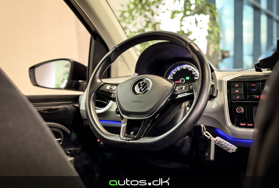 VW e-Up! Style Plus 5d