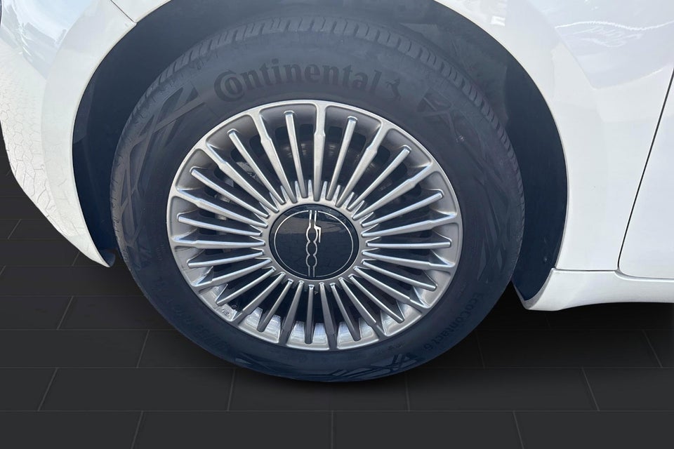 Fiat 500e 42 Icon 3d