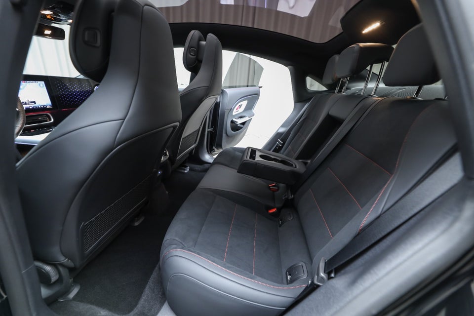 Mercedes CLA250+ EQ AMG Advance Plus 4d
