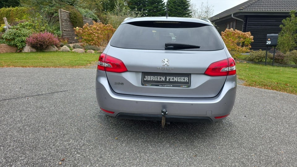 Peugeot 308 1,6 BlueHDi 120 Allure SW 5d