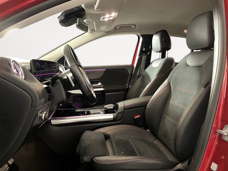 Mercedes EQA350 AMG Line 4Matic 5d