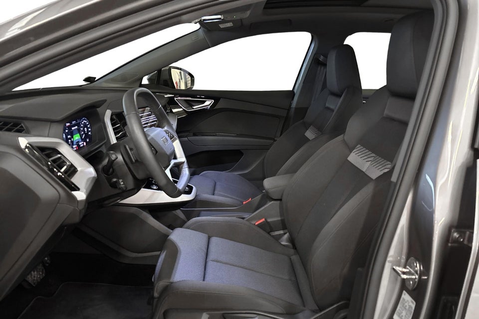 Audi Q4 e-tron 45 Progress 5d