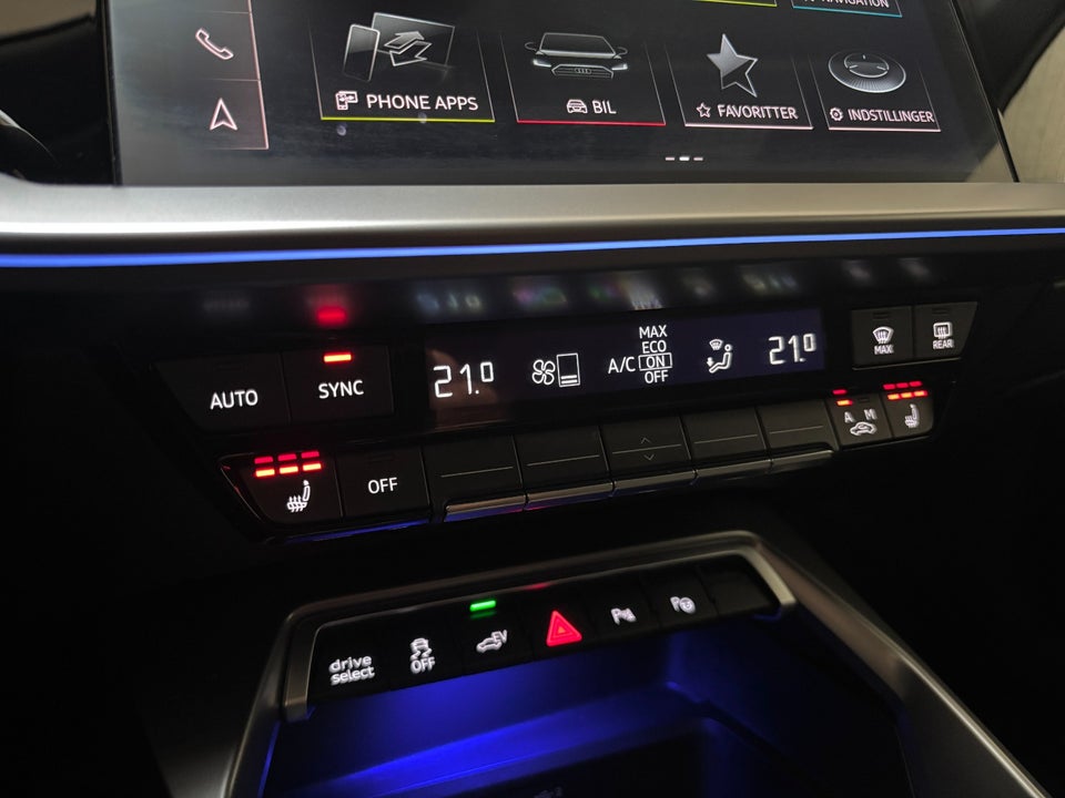 Audi A3 40 TFSi e Prestige Sportback S-tr. 5d