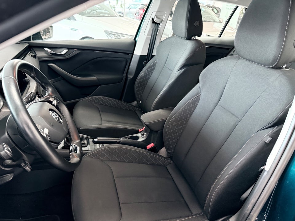 Skoda Scala 1,0 TSi 110 Dynamic DSG 5d