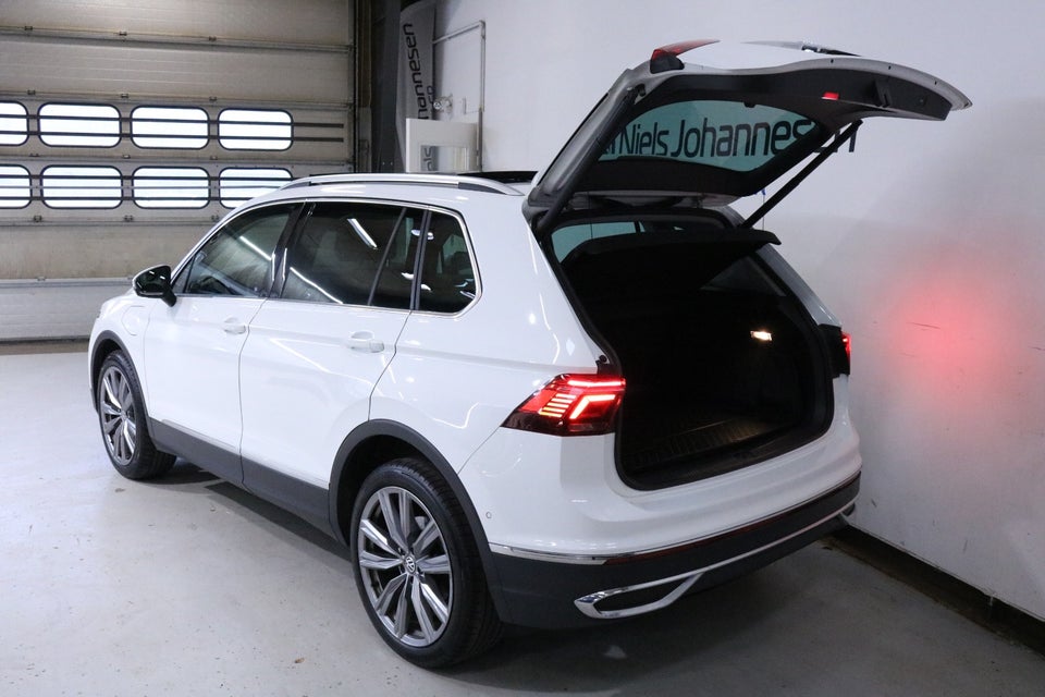 VW Tiguan 1,4 eHybrid Elegance DSG 5d