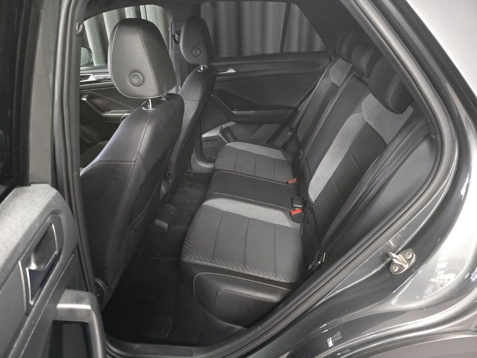 VW T-Roc 1,5 TSi 150 R-line DSG 5d