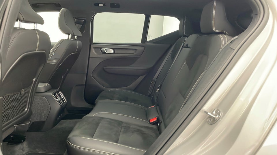 Volvo XC40 ReCharge Twin Ultimate 5d