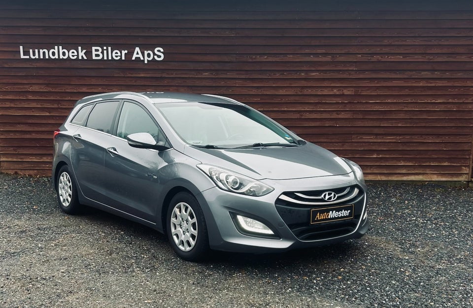 Hyundai i30 1,6 CRDi 110 Style CW Eco 5d