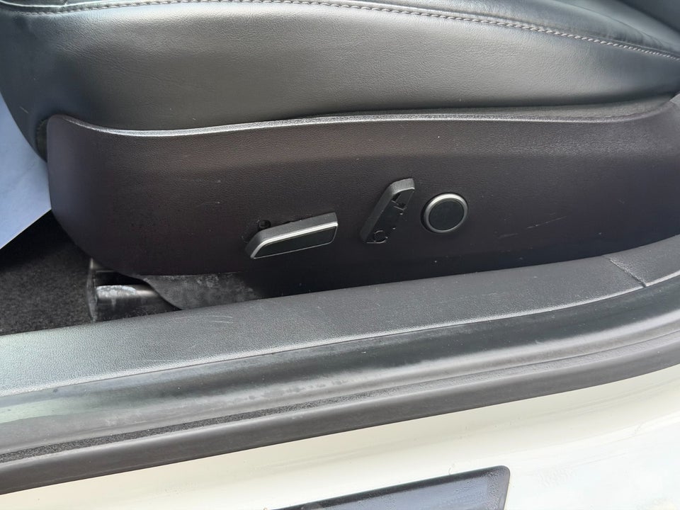 Tesla Model 3 Standard Range+ RWD 4d