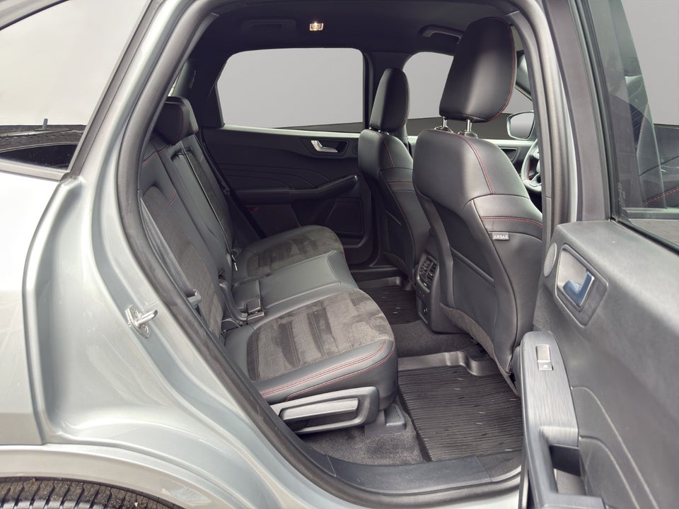 Ford Kuga 2,5 PHEV ST-Line X CVT 5d