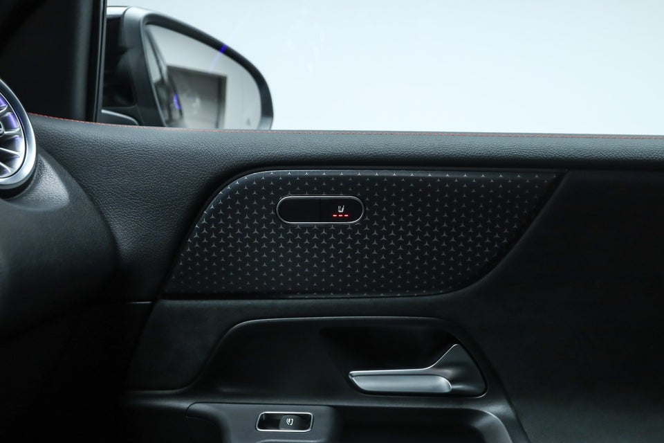 Mercedes EQB250+ AMG Advance 5d