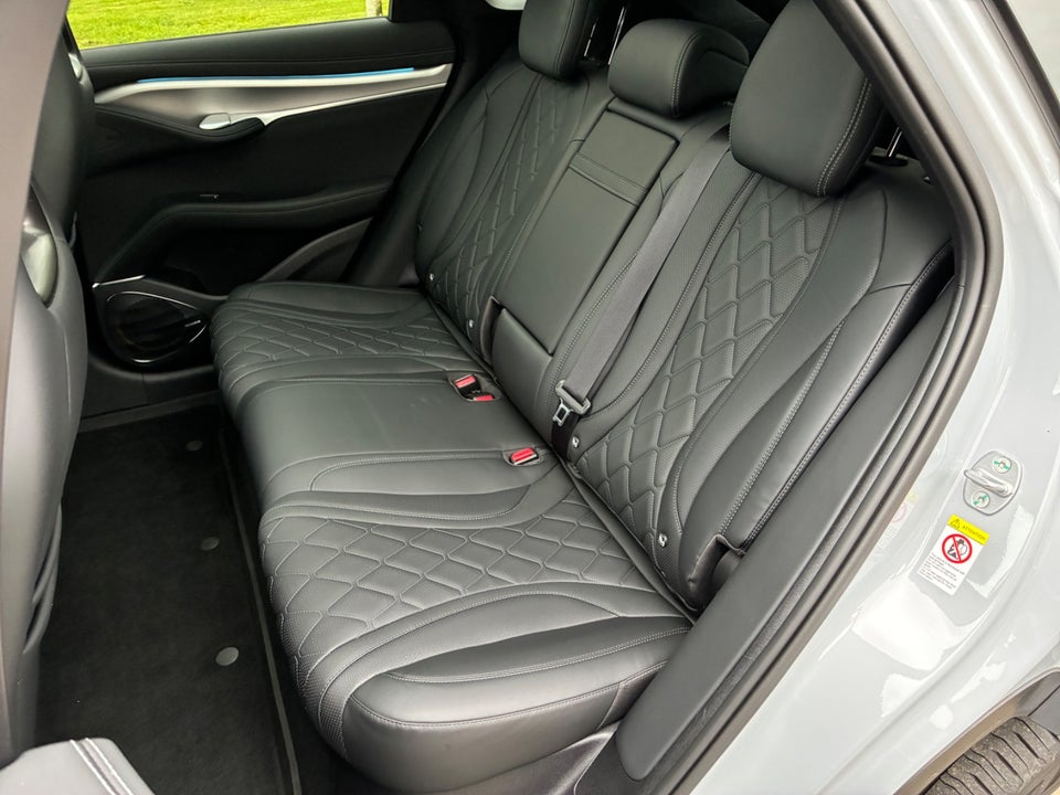 BYD Sealion 7 82 Comfort 5d