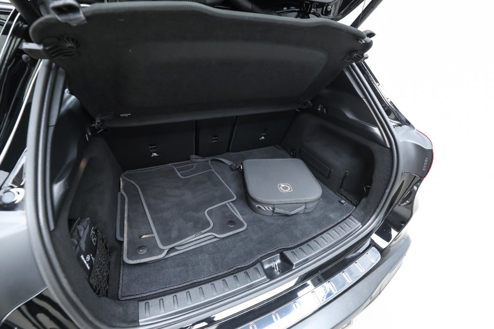 Mercedes EQA350 AMG Advance Plus 4Matic 5d