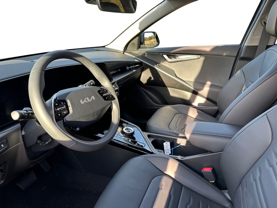 Kia Niro 64 EV Prestige 5d