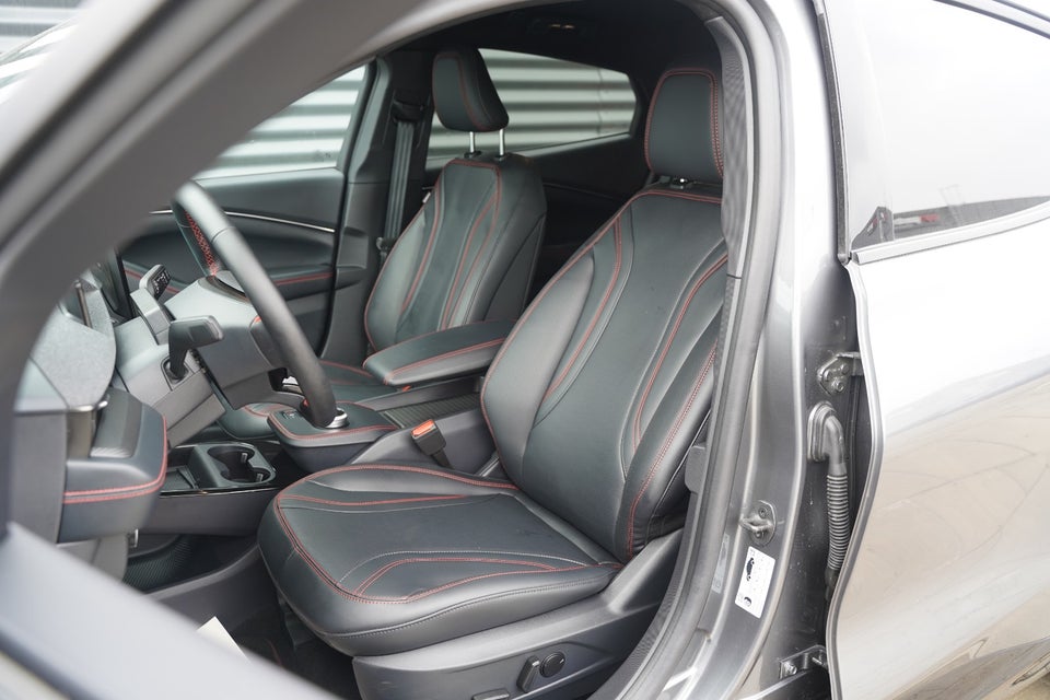 Ford Mustang Mach-E 88 Premium Extended Range 5d