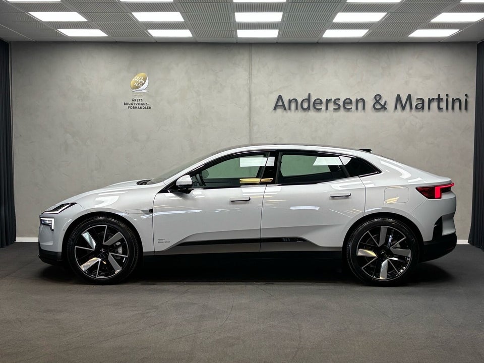 Polestar 4 Long Range AWD 5d