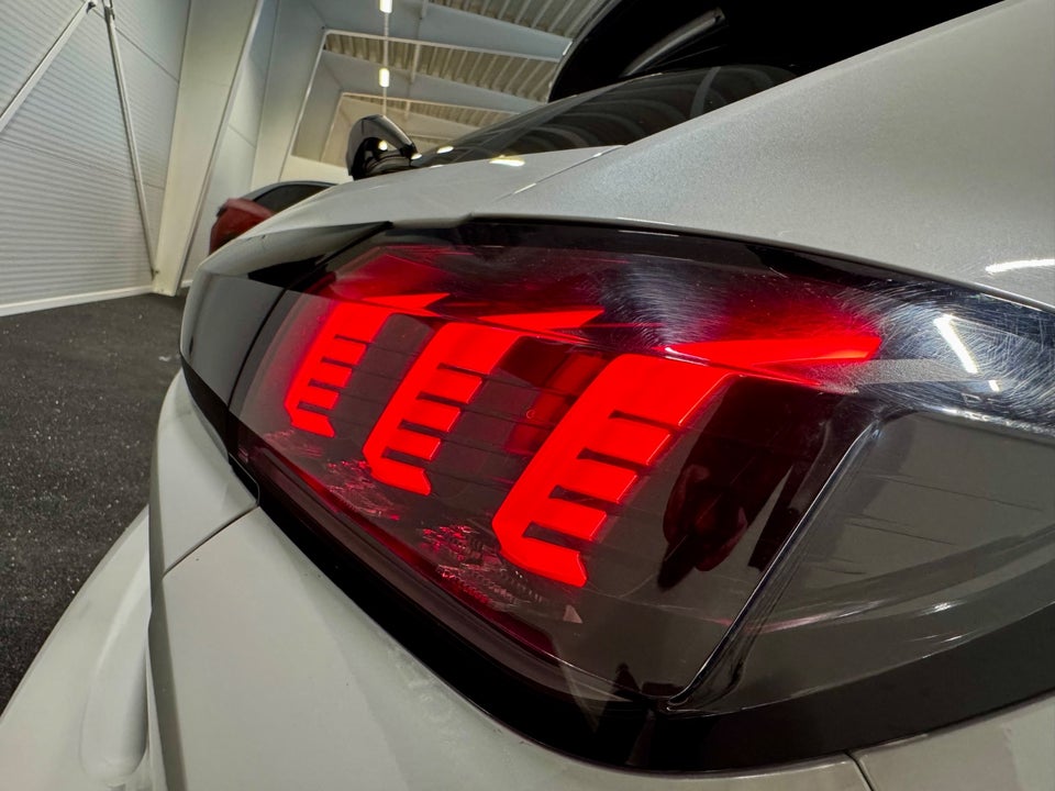 Peugeot e-208 50 GT Pack 5d