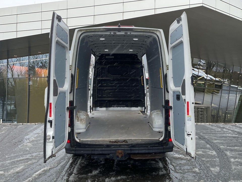 MAN TGE 2,0 3.180 Kassevogn L4H3 aut. FWD