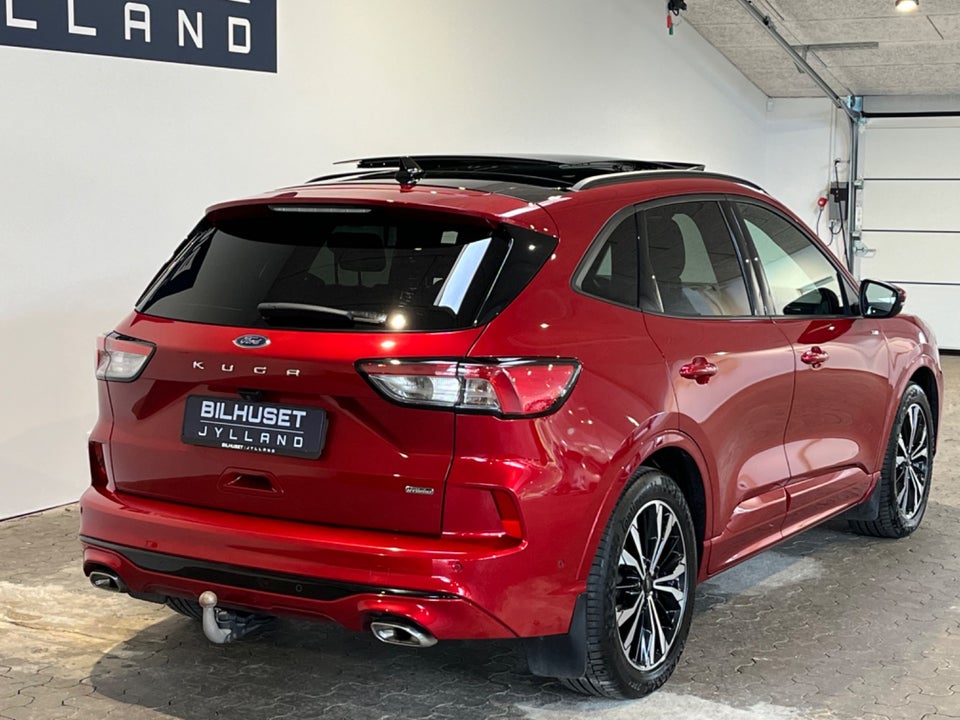 Ford Kuga 2,5 PHEV ST-Line X CVT 5d