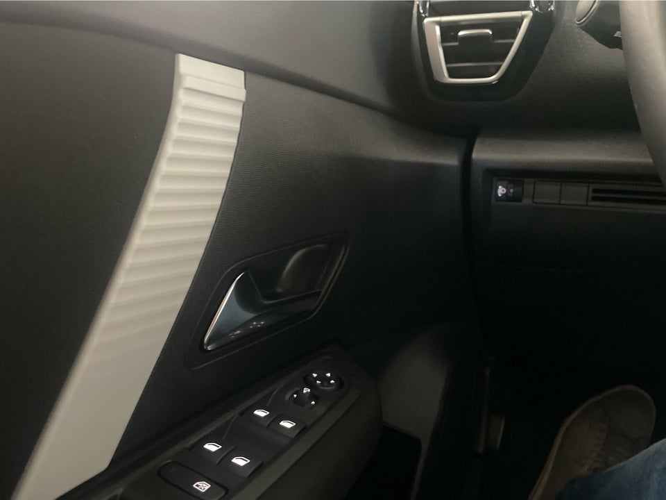 Citroën ë-C4 50 Plus 5d
