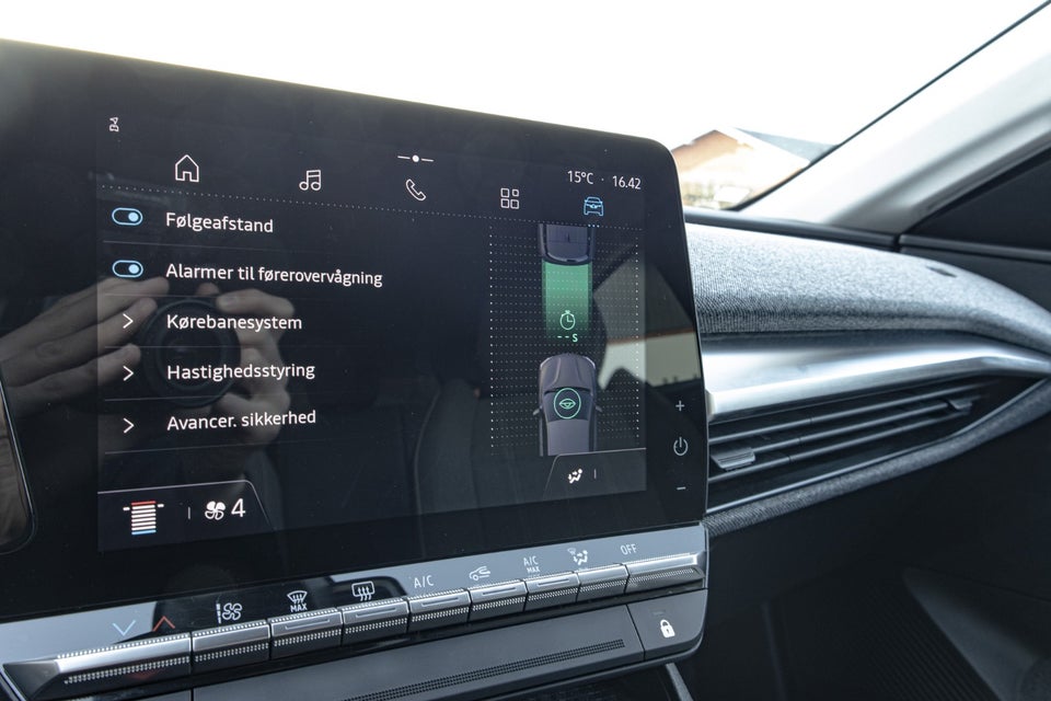 Renault Megane E-Tech 40 Equilibre 5d