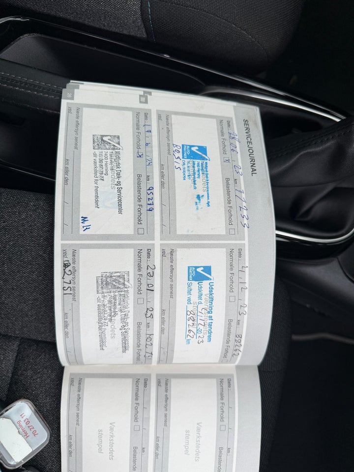 Citroën C4 Cactus 1,2 PureTech 110 SkyLine 5d