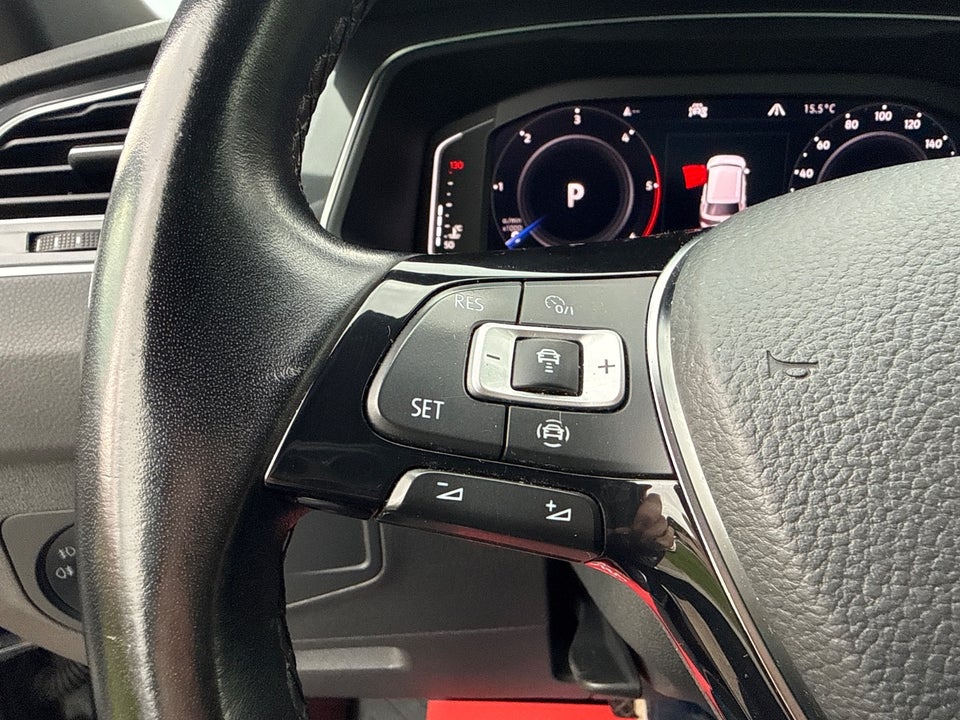VW Tiguan 2,0 TDi 150 R-line DSG 5d