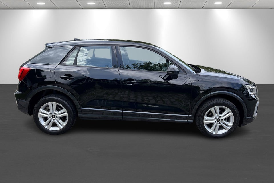 Audi Q2 35 TFSi Prestige S-tr. 5d