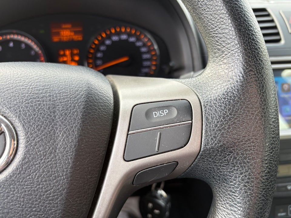 Toyota Avensis 1,6 VVT-i T1 4d