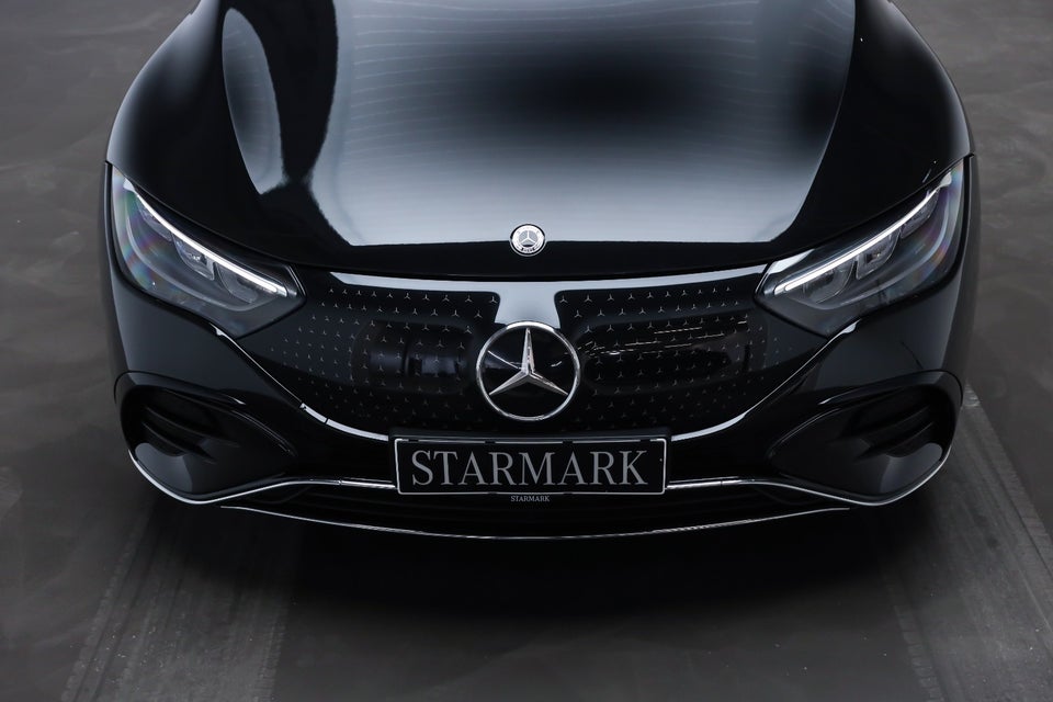 Mercedes EQE350 AMG Line 4d