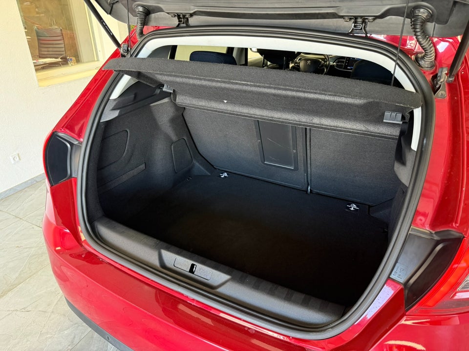 Peugeot 308 1,5 BlueHDi 130 Allure Pack SW EAT8 5d