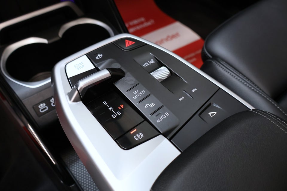 BMW iX1 eDrive20 M-Sport Pro 5d