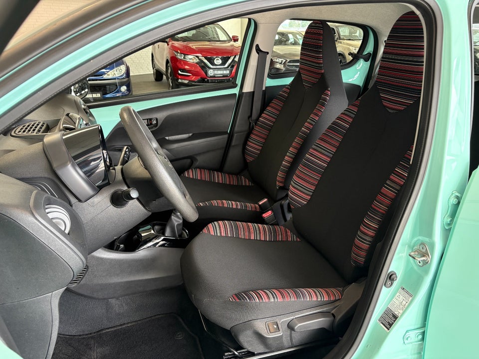 Citroën C1 1,0 e-VTi Shine 5d