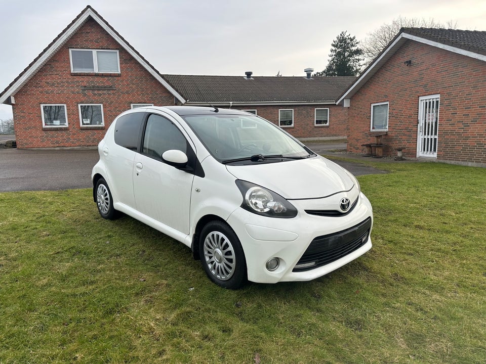 Toyota Aygo 1,0 VVT-i Comfort 5d