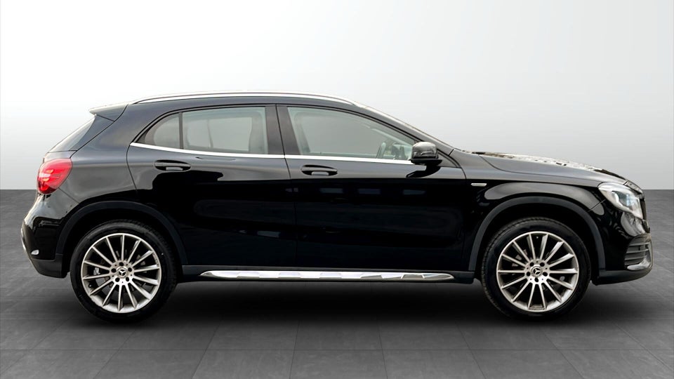 Mercedes GLA200 1,6 Final Edition aut. 5d