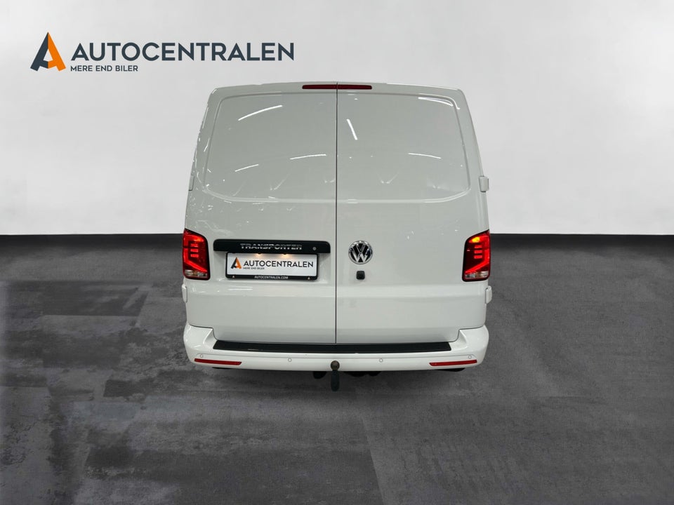 VW Transporter 2,0 TDi 150 Kassevogn DSG lang