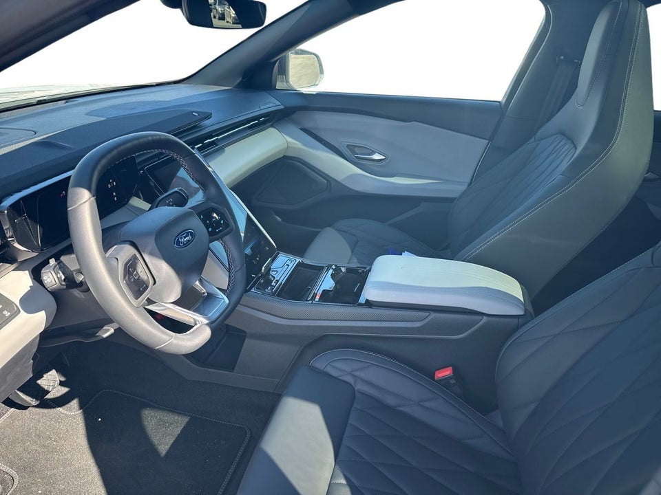 Ford Explorer 77 Premium Extended Range 5d