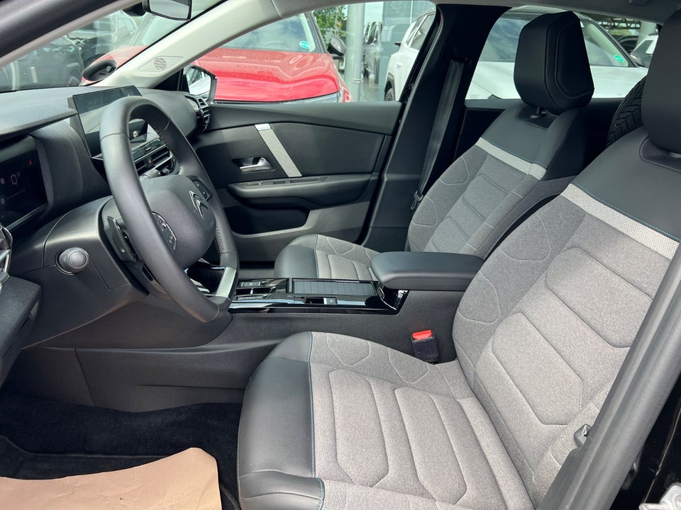 Citroën C4 1,2 PureTech 130 Chevron Sport EAT8 5d