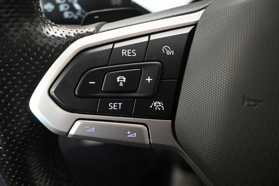 VW Passat 1,4 GTE+ Pro DSG 4d