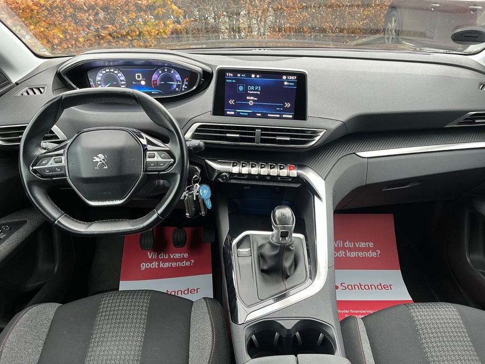 Peugeot 3008 1,2 e-THP 130 Allure 5d