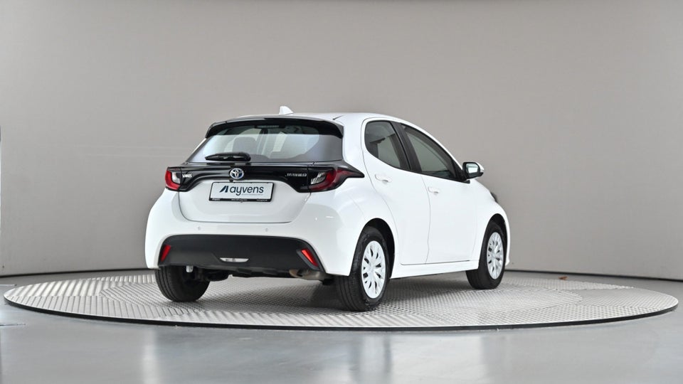 Toyota Yaris 1,5 Hybrid H3 e-CVT 5d