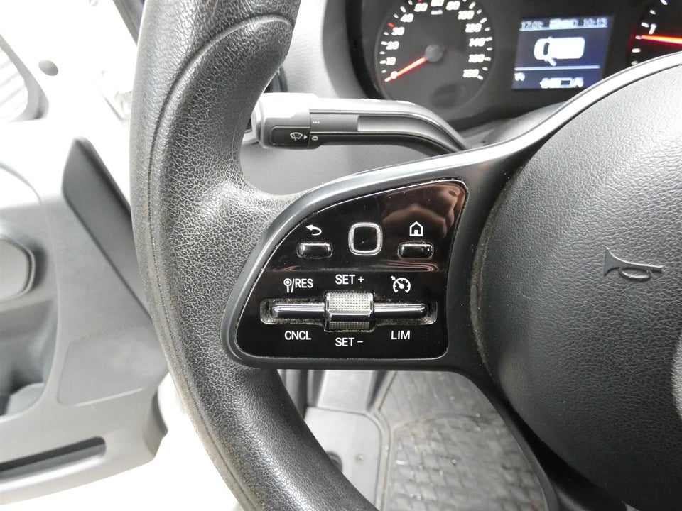 Mercedes Sprinter 316 2,2 CDi A2 Kassevogn RWD
