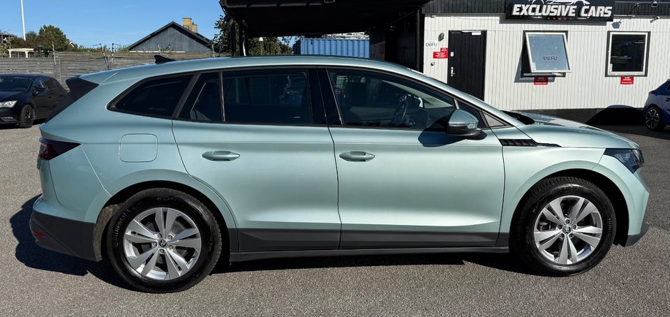 Skoda Enyaq 50 iV Loft 5d