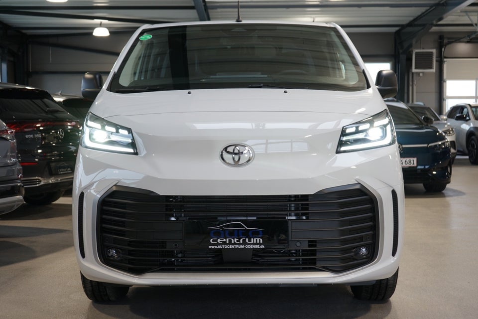 Toyota ProAce 75 Long Comfort Master+