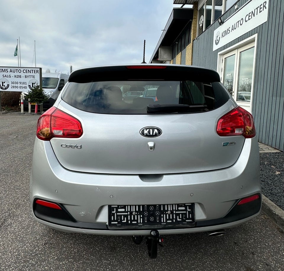 Kia Ceed 1,4 CVVT Style+ Clim 5d