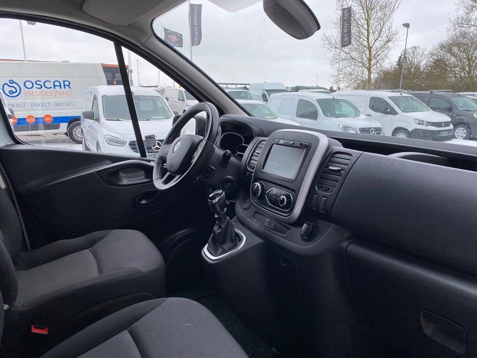 Renault Trafic T29 2,0 dCi 145 L2H2