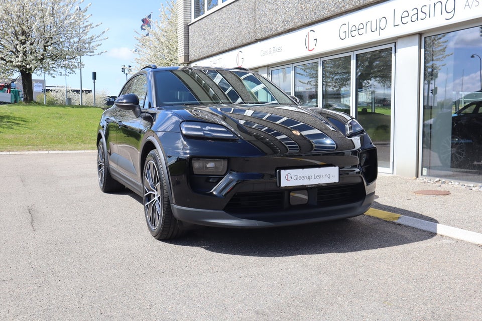 Porsche Macan 4 5d