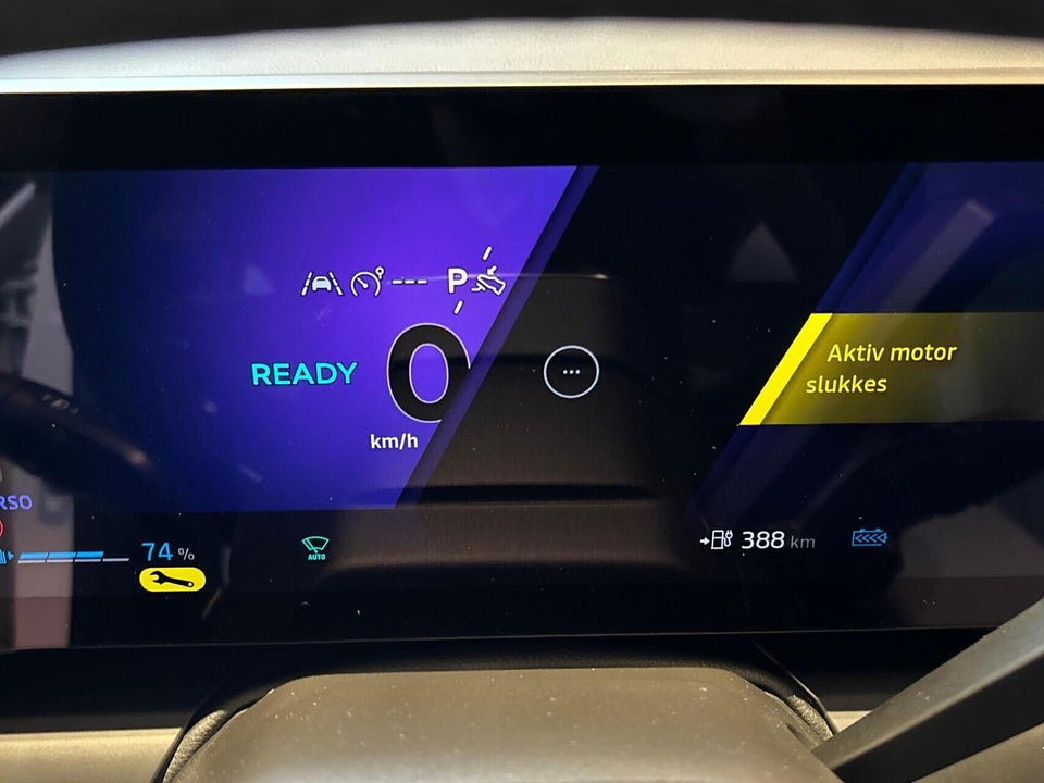 Renault Scenic E-Tech 87 Iconic 5d